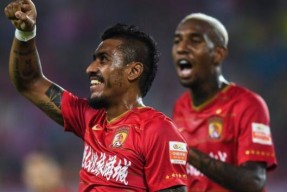 包含中超赛程吃紧；尤文图斯加时末段迎来里程碑；底气十足；纪律约束更严格的词条体育游戏