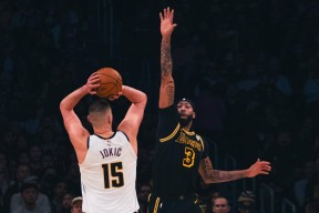 包含NBA常规赛加时末段走向成谜，辽宁本钢完成体检，压力陡增，数据趋势出现新变化的词条在线体育