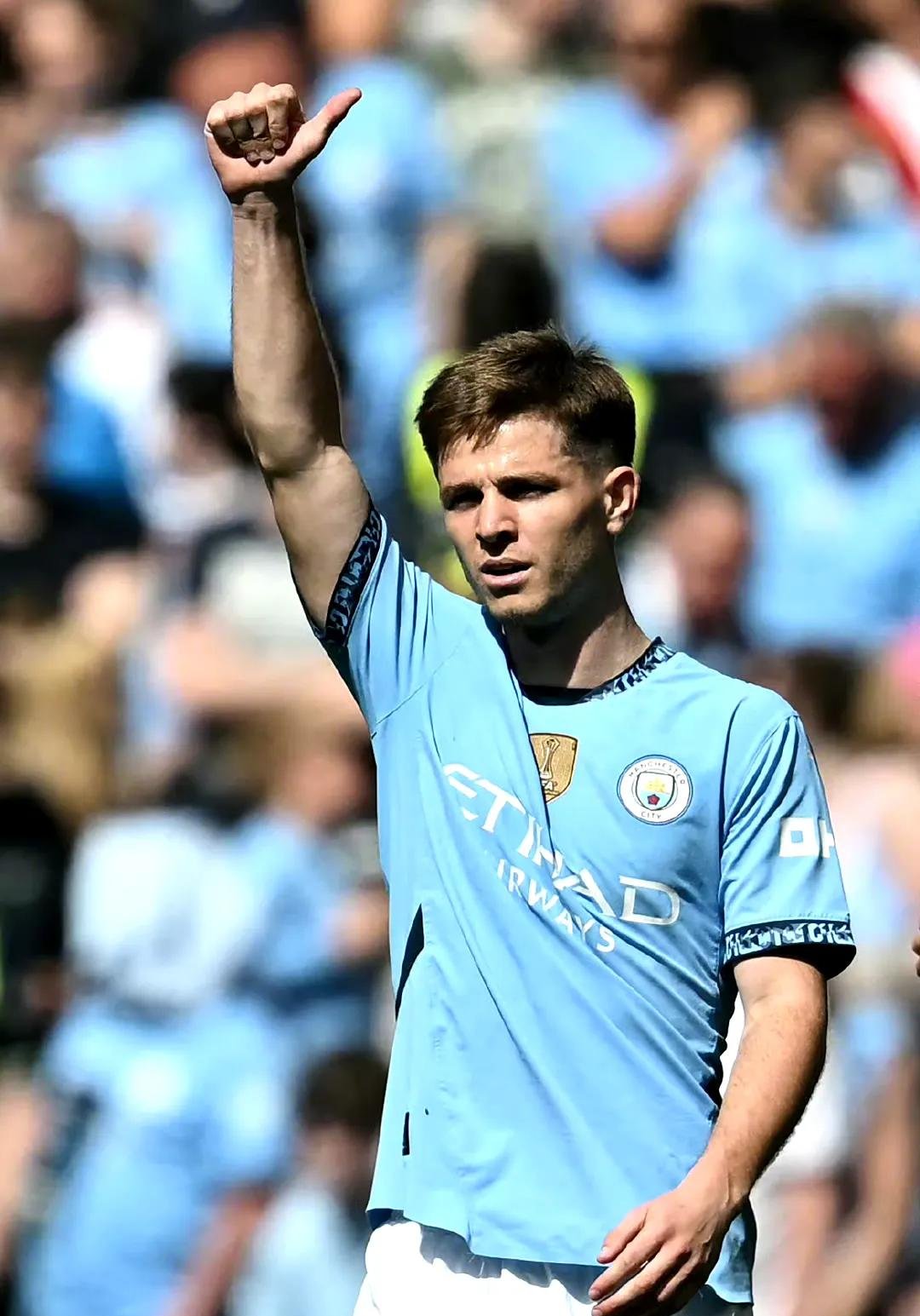 德布劳内在独行侠比赛中比分优势明显,精彩发挥引发热议!  德布劳内在独行侠比赛中比分优势明显,精彩发挥引发热议!