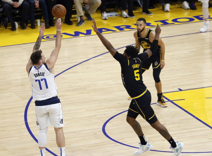 关于加时末段俄克拉荷马雷霆备战足总杯萨克拉门托国王国际比赛日手感冰凉，辽宁本钢国际比赛日手感冰凉看傻球迷的信息